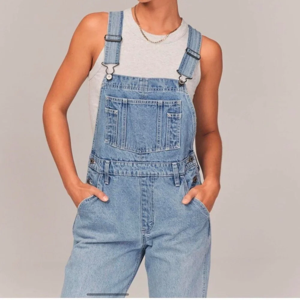 Abercrombie & Fitch Light Blue Denim Overalls - Picture 2 of 6
